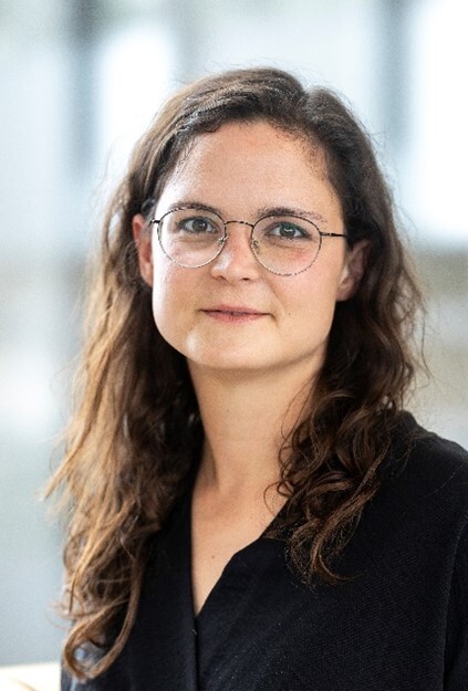 Portraitfoto (quadratisch, Auflösung mind. 1.200 x 1.200)